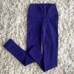 Athleta Stash Tight Leggings